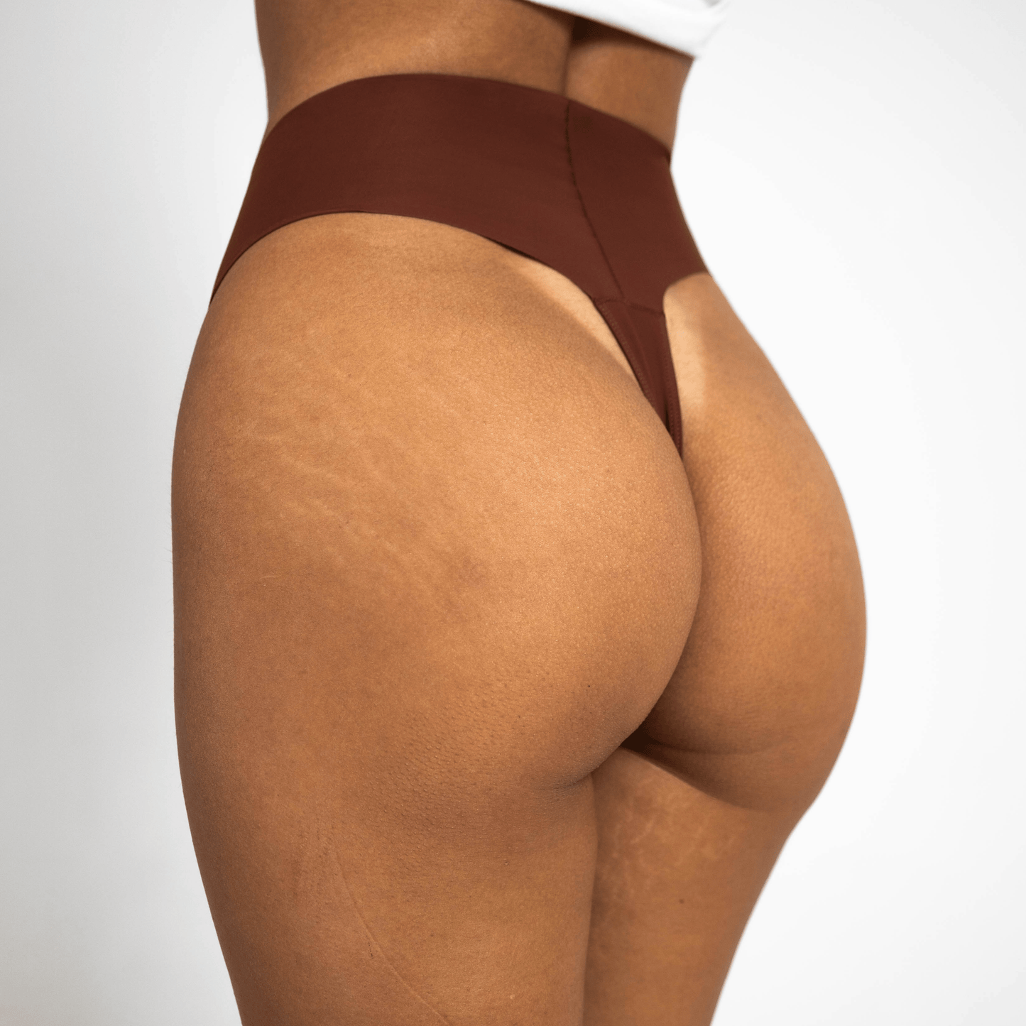 Evina™ Invisible Camel Toe Thong High Rise