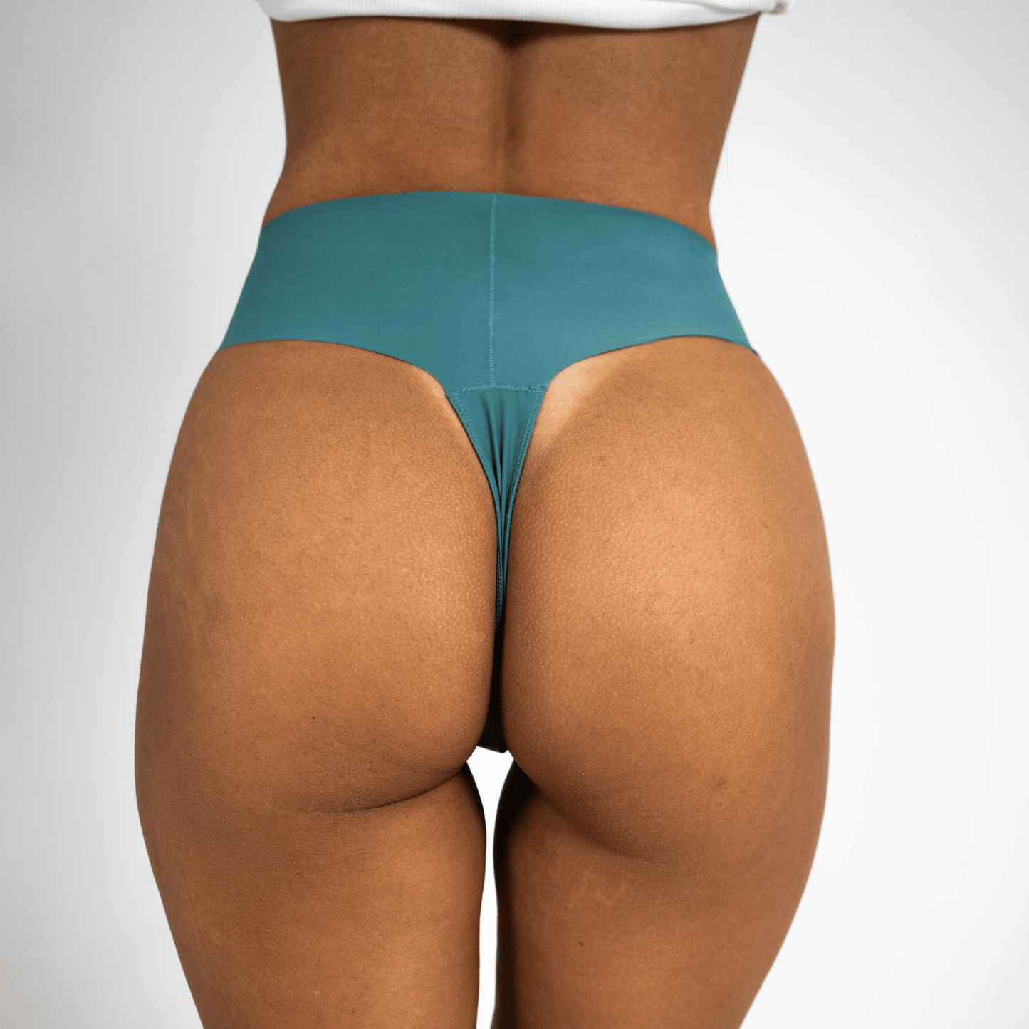 Evina™ Invisible Camel Toe Thong High Rise