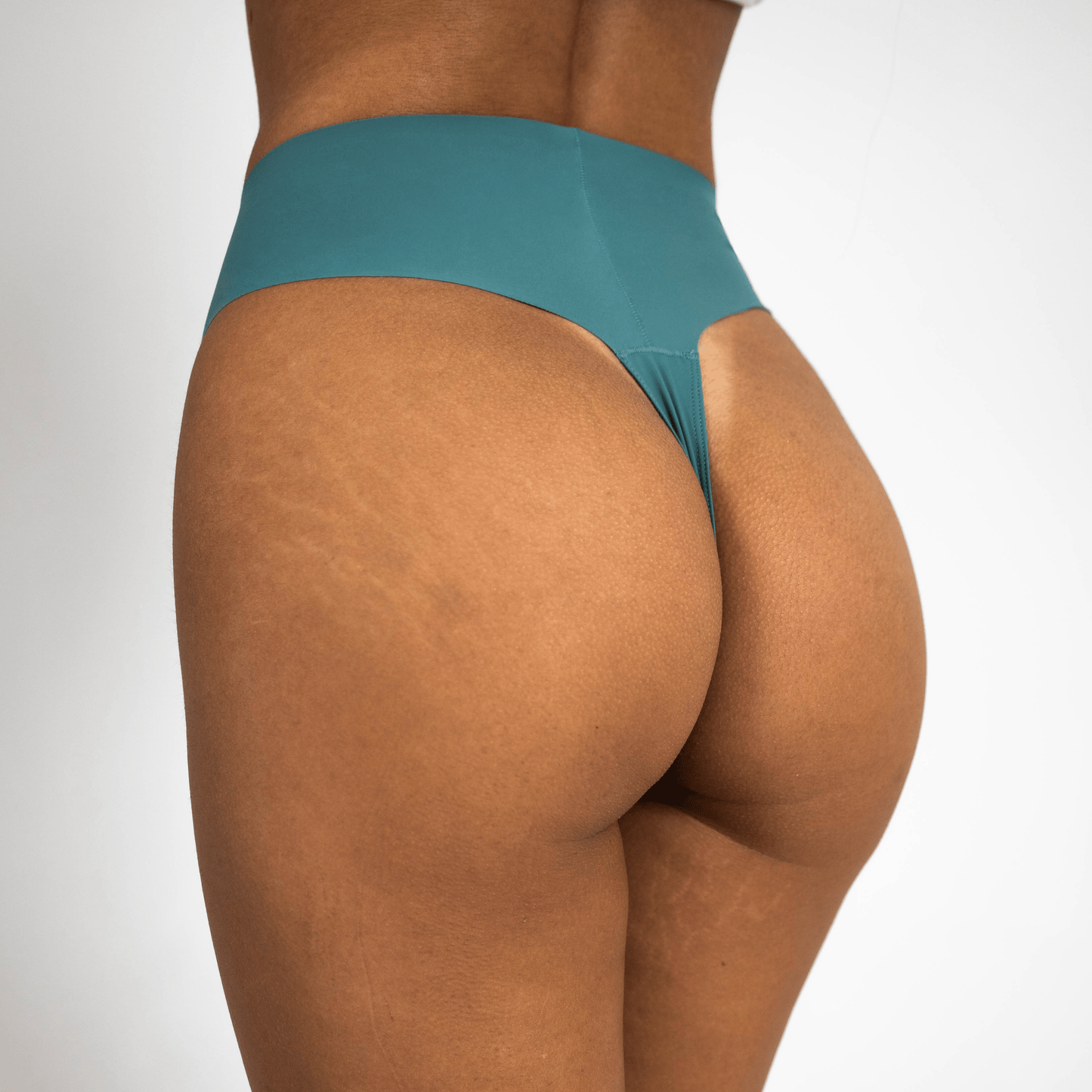 Evina™ Invisible Camel Toe Thong High Rise