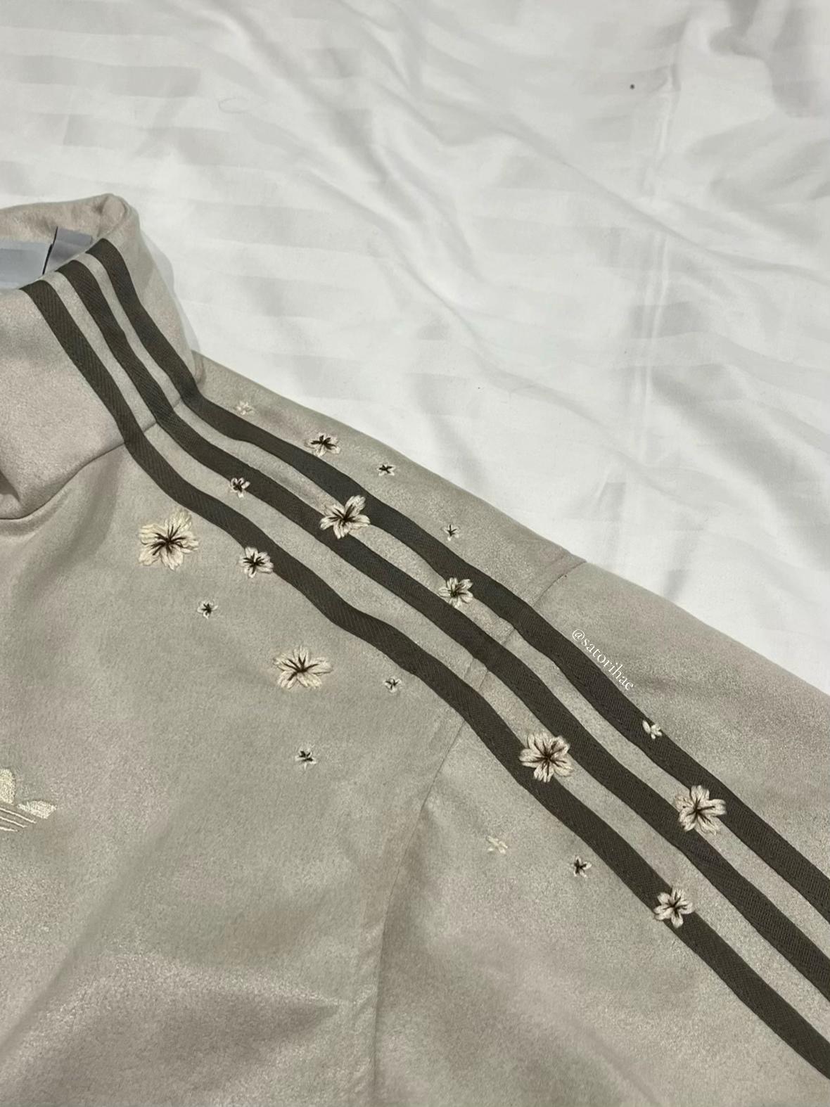 Unisex China X Adidas Colab